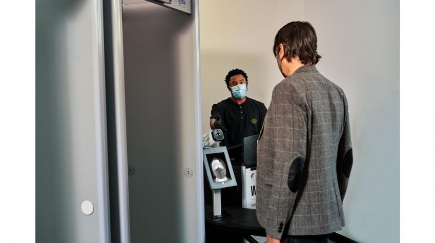 Тепловизор на пропускном пункте